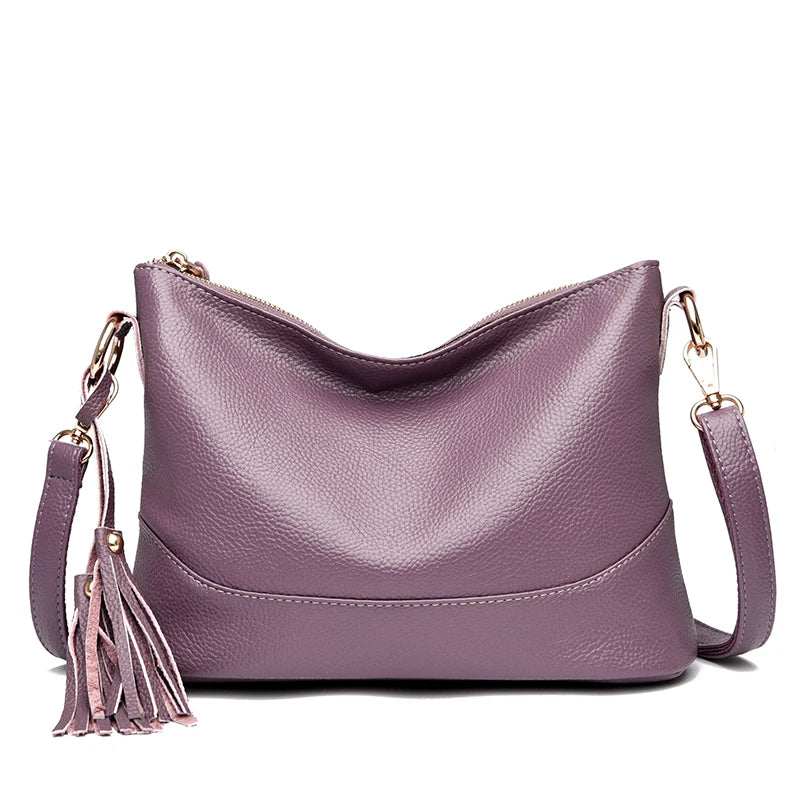 luxurious women's leather bag