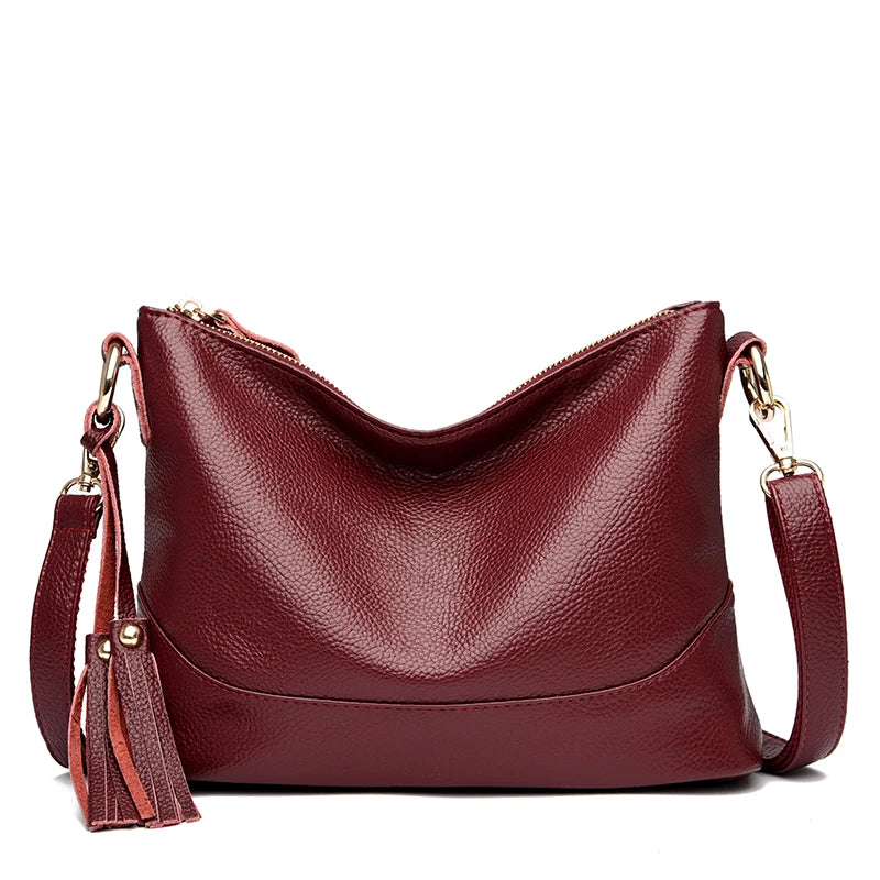 luxurious women's leather bag