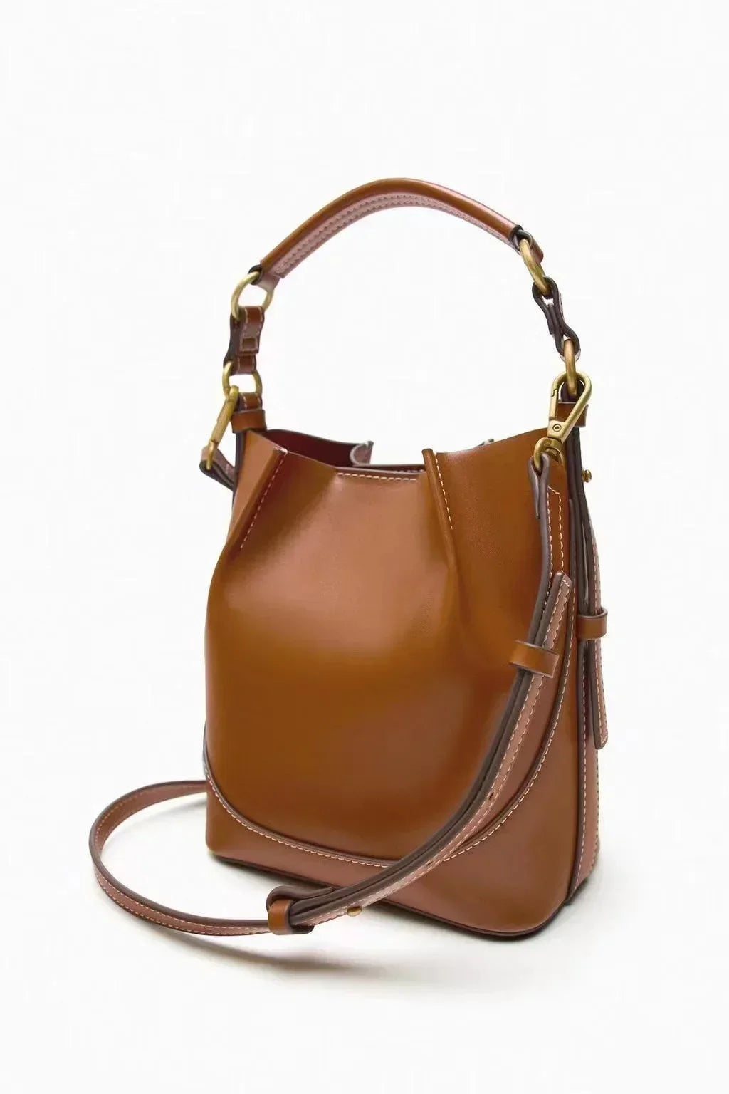 luxurious  leather bag