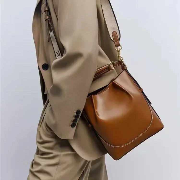 luxurious  leather bag